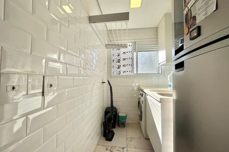 Apartamento à venda com 68m², 2 quartos e 1 vaga Apartamento à venda com 68m², 2 quartos e 1 vagaÁrea de Serviço