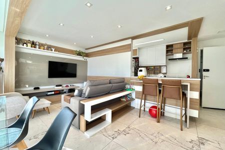 Apartamento à venda com 68m², 2 quartos e 1 vaga Apartamento à venda com 68m², 2 quartos e 1 vagaSala