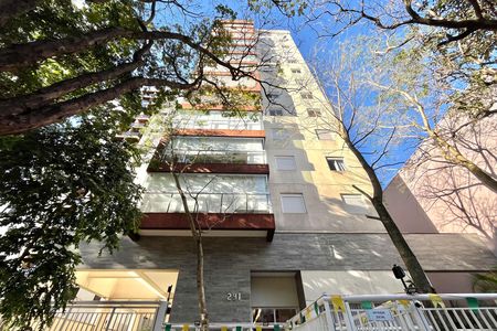 Apartamento à venda com 68m², 2 quartos e 1 vaga Apartamento à venda com 68m², 2 quartos e 1 vagaFachada