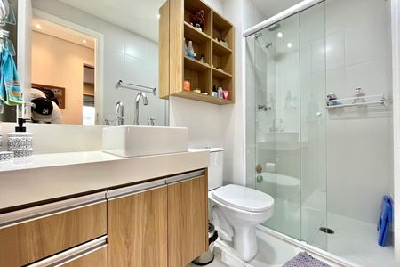 Apartamento à venda com 68m², 2 quartos e 1 vaga Apartamento à venda com 68m², 2 quartos e 1 vagaBanheiro Corredor