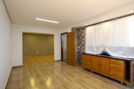 Cozinha de casa para alugar com 3 quartos, 140m² em Balneário São Francisco, Diadema