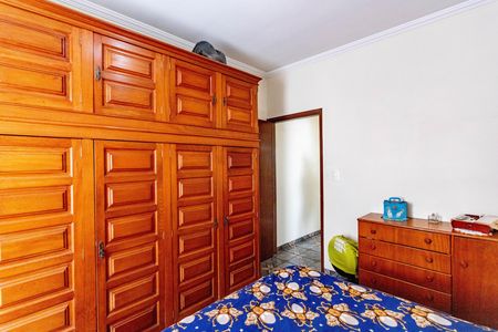 Casa para alugar com 126m², 2 quartos e 2 vagas Casa para alugar com 126m², 2 quartos e 2 vagasQuarto 2