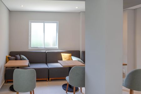 Apartamento para alugar com 39m², 2 quartos e 1 vagaÁrea comum - Salão de festas