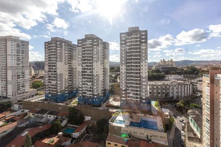 Apartamento para alugar com 39m², 2 quartos e 1 vagaCozinha e Área de Serviço - vista