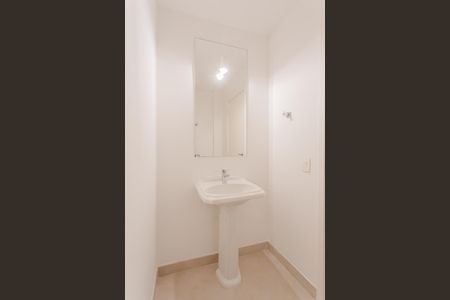 Lavabo de apartamento para alugar com 3 quartos, 180m² em Cerqueira César, São Paulo
