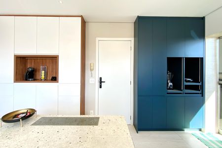 Apartamento à venda com 163m², 3 quartos e 3 vagas Apartamento à venda com 163m², 3 quartos e 3 vagasCozinha