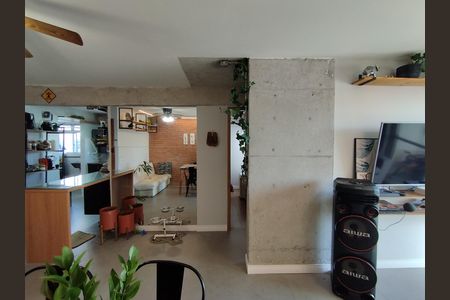 Sala  de apartamento à venda com 2 quartos, 63m² em Vila Gumercindo, São Paulo