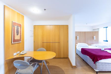 Studio à venda com 35m², 1 quarto e 1 vaga Studio à venda com 35m², 1 quarto e 1 vagaStudioStudio