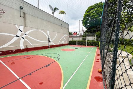 quadra de apartamento para alugar com 2 quartos, 117m² em Pinheiros, São Paulo