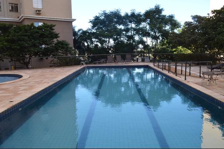 Apartamento para alugar com 68m², 2 quartos e 1 vagaÁrea comum - Piscina