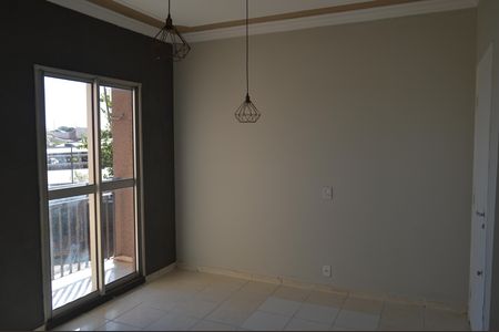 Apartamento para alugar com 68m², 2 quartos e 1 vagaSala
