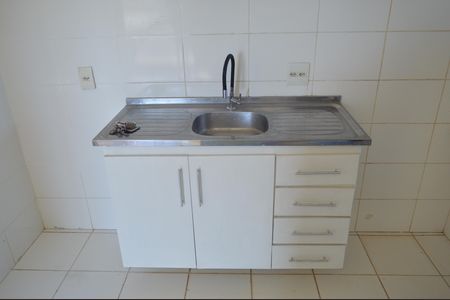 Apartamento para alugar com 68m², 2 quartos e 1 vagaCozinha