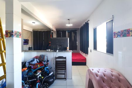 Casa para alugar com 100m², 2 quartos e 1 vaga