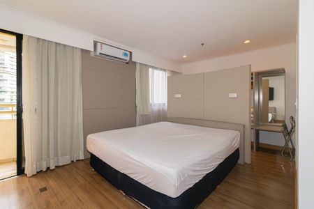 Studio à venda com 35m², 1 quarto e 1 vaga Studio à venda com 35m², 1 quarto e 1 vagaStudio