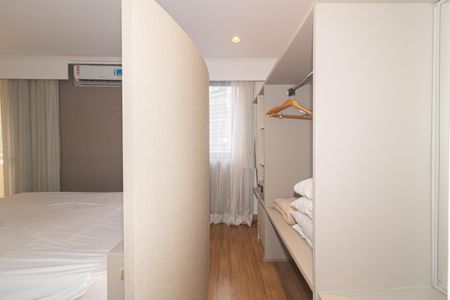 Studio à venda com 35m², 1 quarto e 1 vaga Studio à venda com 35m², 1 quarto e 1 vagaStudio