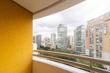 Varanda de kitnet/studio à venda com 1 quarto, 35m² em Vila Uberabinha, São Paulo