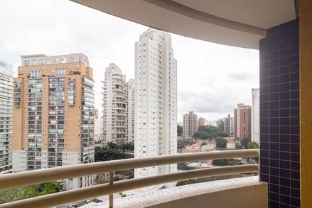 Varanda de kitnet/studio à venda com 1 quarto, 35m² em Vila Uberabinha, São Paulo