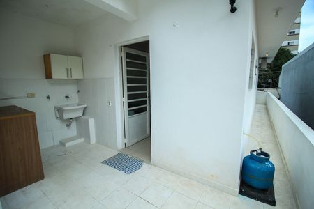 Casa para alugar com 40m², 1 quarto e 1 vaga