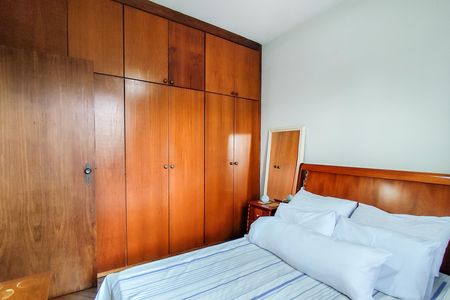 Quarto de apartamento à venda com 1 quarto, 40m² em Floresta, Belo Horizonte