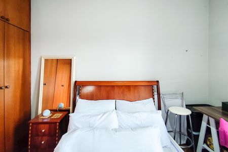 Quarto de apartamento à venda com 1 quarto, 40m² em Floresta, Belo Horizonte