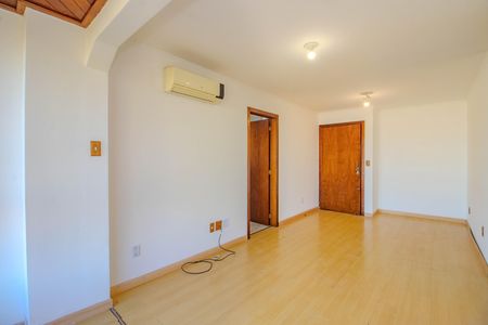 Sala de apartamento para alugar com 3 quartos, 74m² em Sarandi, Porto Alegre