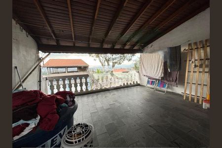 Casa à venda com 2 quartos, 205m² em Jardim Presidente Dutra, Guarulhos
