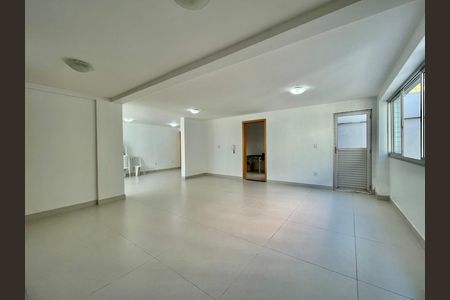 Apartamento à venda com 73m², 3 quartos e 2 vagas