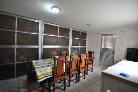 Copa de casa para alugar com 2 quartos, 120m² em Conjunto Habitacional Jova Rural, São Paulo
