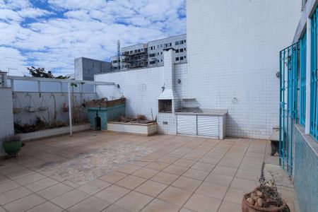 Apartamento à venda com 290m², 3 quartos e 3 vagas Apartamento à venda com 290m², 3 quartos e 3 vagasÁrea externa - privativa