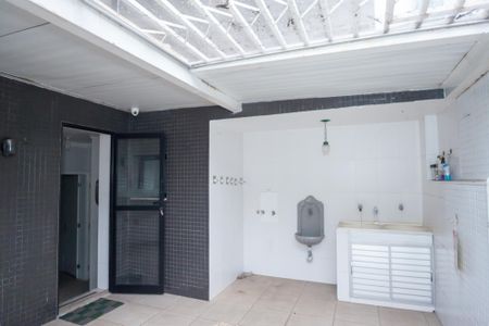 Apartamento à venda com 290m², 3 quartos e 3 vagas Apartamento à venda com 290m², 3 quartos e 3 vagasÁrea de Serviço