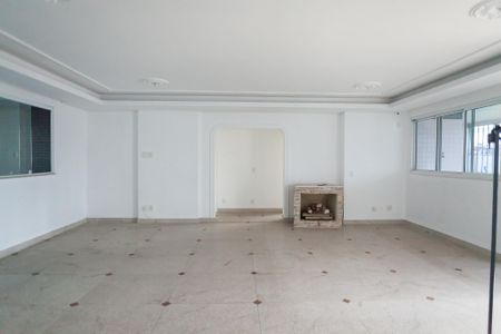 Apartamento à venda com 290m², 3 quartos e 3 vagas Apartamento à venda com 290m², 3 quartos e 3 vagassala
