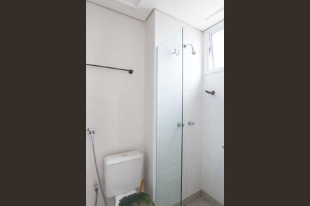 Apartamento à venda com 290m², 3 quartos e 3 vagas Apartamento à venda com 290m², 3 quartos e 3 vagasBanheiro suite 2