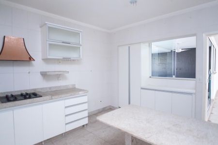 Cozinha de apartamento à venda com 3 quartos, 290m² em São José, Belo Horizonte