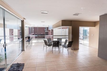 Apartamento à venda com 290m², 3 quartos e 3 vagas Apartamento à venda com 290m², 3 quartos e 3 vagasÁrea comum - Salão de festas