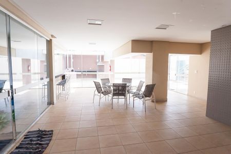 Apartamento à venda com 290m², 3 quartos e 3 vagas Apartamento à venda com 290m², 3 quartos e 3 vagasÁrea comum - Salão de festas