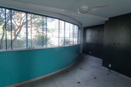 Apartamento à venda com 290m², 3 quartos e 3 vagas Apartamento à venda com 290m², 3 quartos e 3 vagasVaranda da Sala