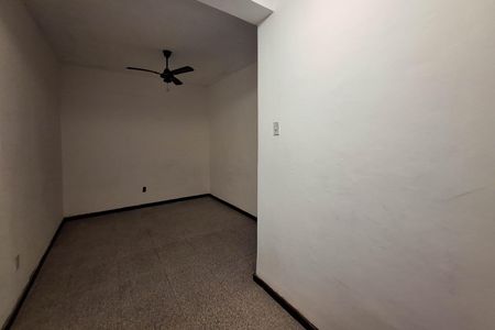 Apartamento para alugar com 188m², 4 quartos e sem vaga Apartamento para alugar com 188m², 4 quartos e sem vagaQuarto 1