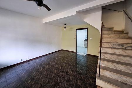 Apartamento para alugar com 188m², 4 quartos e sem vaga Apartamento para alugar com 188m², 4 quartos e sem vagaSala 1
