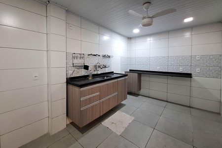 Apartamento para alugar com 188m², 4 quartos e sem vaga Apartamento para alugar com 188m², 4 quartos e sem vagaCozinha