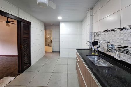 Apartamento para alugar com 188m², 4 quartos e sem vaga Apartamento para alugar com 188m², 4 quartos e sem vagaCozinha