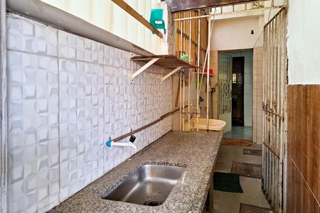 Apartamento para alugar com 188m², 4 quartos e sem vaga Apartamento para alugar com 188m², 4 quartos e sem vagaÁrea de Serviço