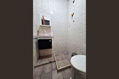 Apartamento para alugar com 188m², 4 quartos e sem vaga Apartamento para alugar com 188m², 4 quartos e sem vagaBanheiro 2