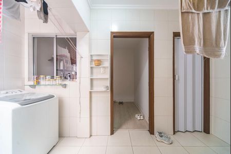 Apartamento à venda com 137m², 2 quartos e sem vagaÁrea de Serviço