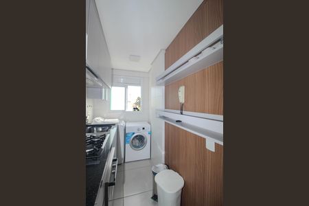 Cozinha/Area de serviço de apartamento à venda com 2 quartos, 67m² em Cavalhada, Porto Alegre