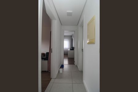 Corredor de apartamento à venda com 2 quartos, 67m² em Cavalhada, Porto Alegre