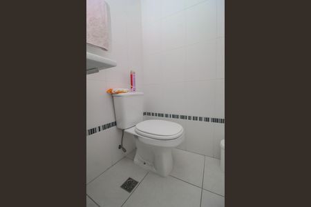 Apartamento à venda com 67m², 2 quartos e 1 vaga Apartamento à venda com 67m², 2 quartos e 1 vagaBanheiro
