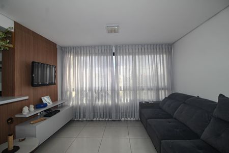 Apartamento à venda com 67m², 2 quartos e 1 vaga Apartamento à venda com 67m², 2 quartos e 1 vagaSala