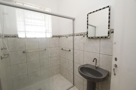 Banheiro Social de apartamento para alugar com 2 quartos, 60m² em Carlos Prates, Belo Horizonte