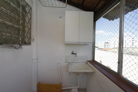 Apartamento para alugar com 60m², 2 quartos e sem vagaÁrea de Serviço