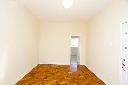 Apartamento para alugar com 60m², 2 quartos e sem vagaSala